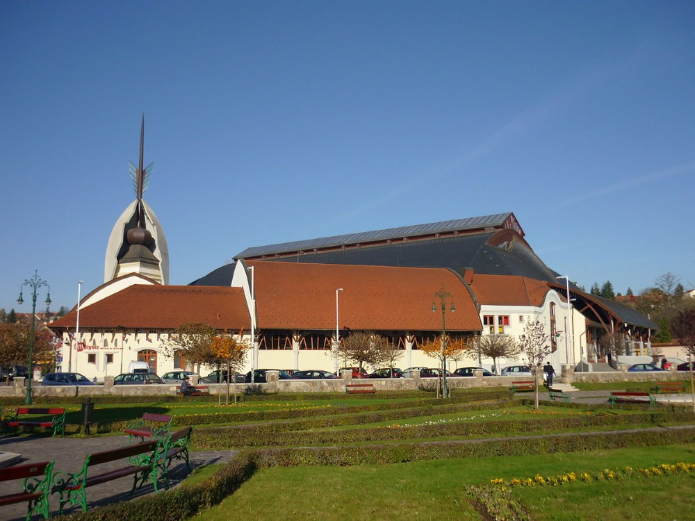 Piscina en Eger