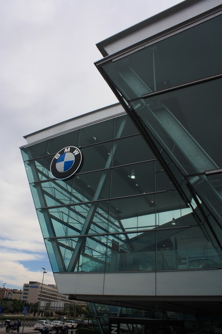 Centro BMW en Las Tablas
