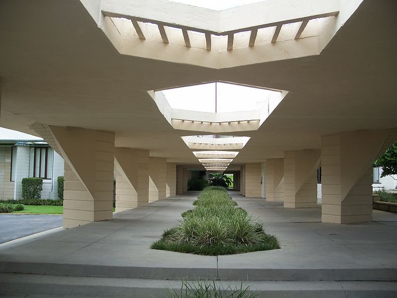 Esplanades, Universidad del Sur de Florida