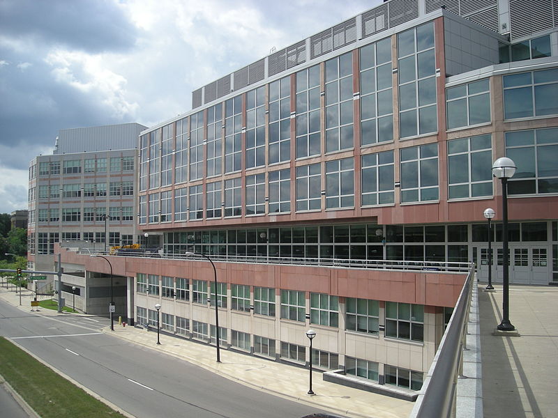 Edificio universitario de investigación científica