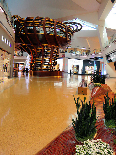 Centro comercial y recreativo Crystals en Citycenter